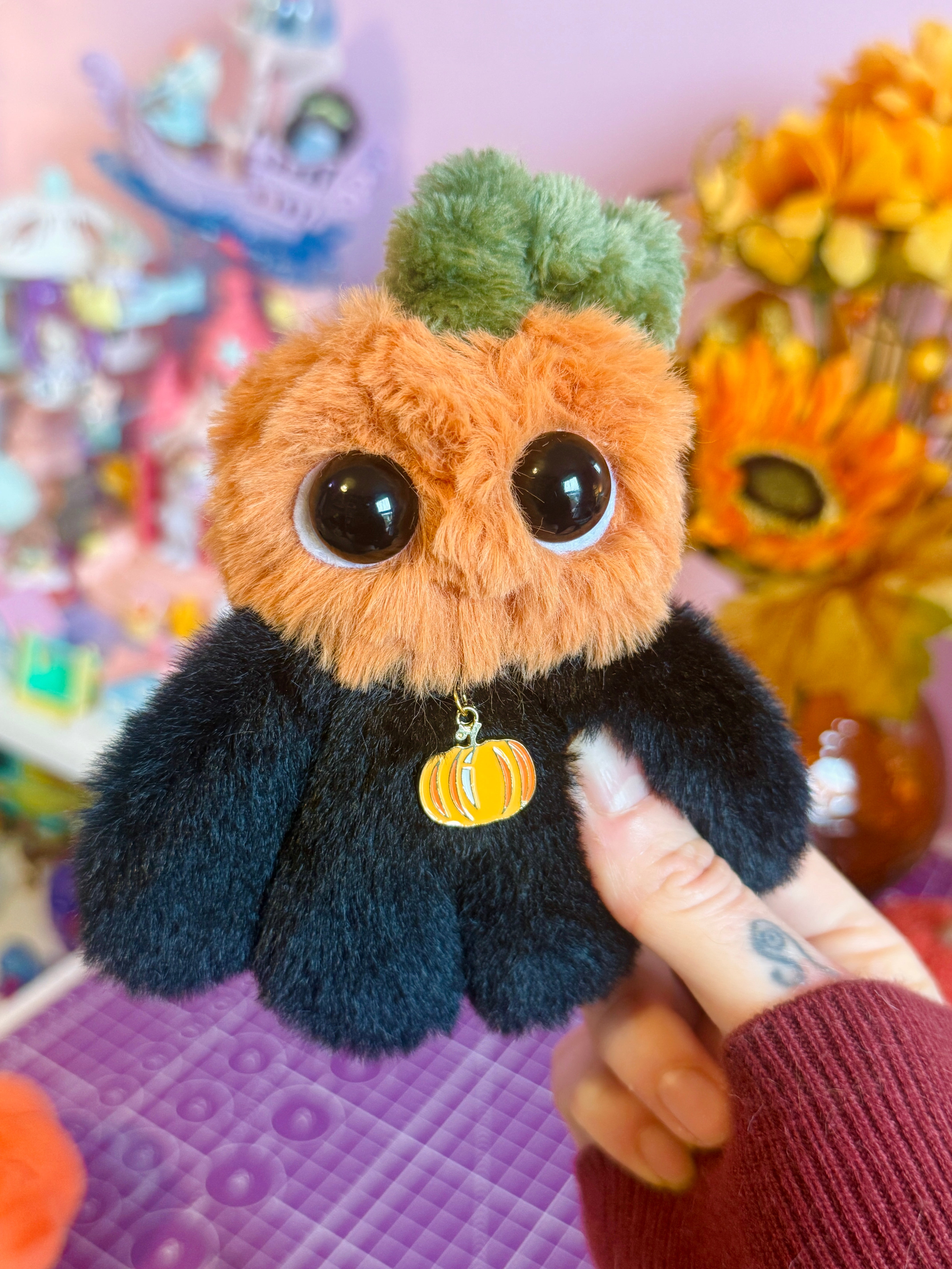 PUMPKIN PICKER PALMPUFF (B) - Handmade Mini Luxury Weighted Doll