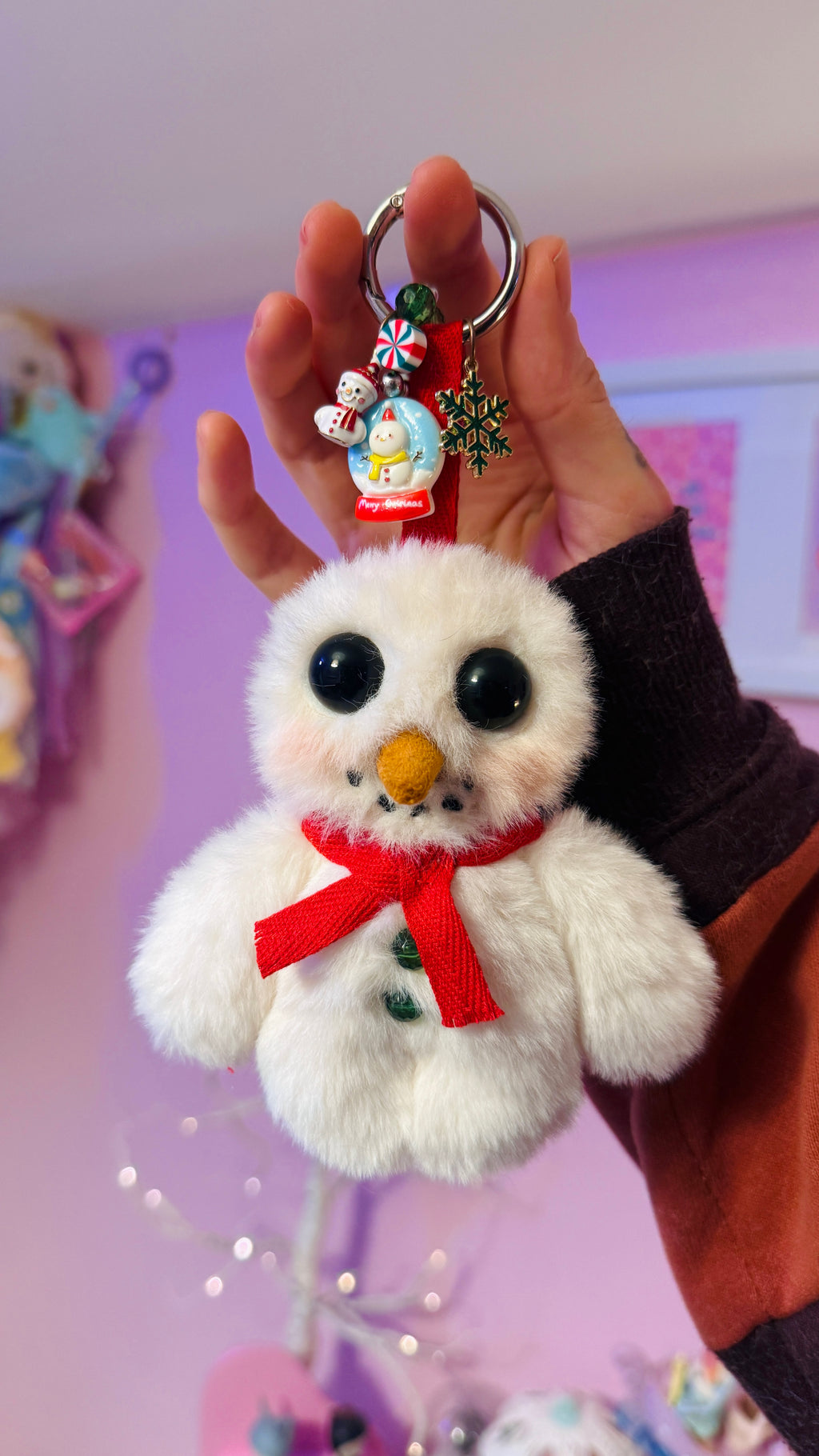 SNOWMAN PALMPUFF PENDANT - Handmade Mini Luxury Weighted Doll