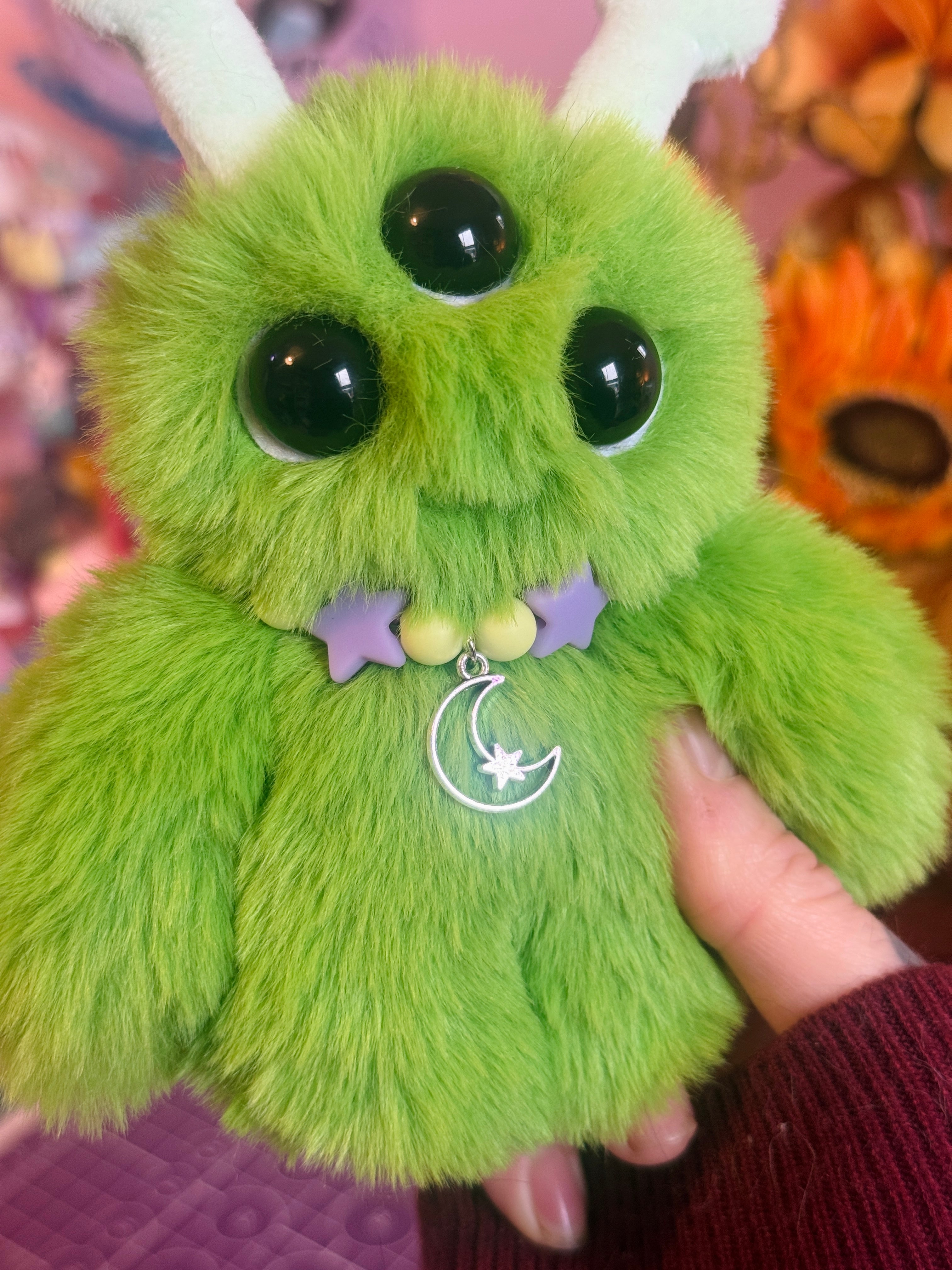 ALIEN PALMPUFF - Handmade Mini Luxury Weighted Doll