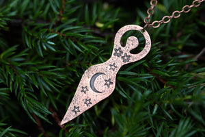 MAMA COSMOS Handmade Copper Goddess Necklace