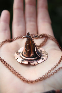 HOCUS POCUS Handmade Copper Witches Hat Necklace